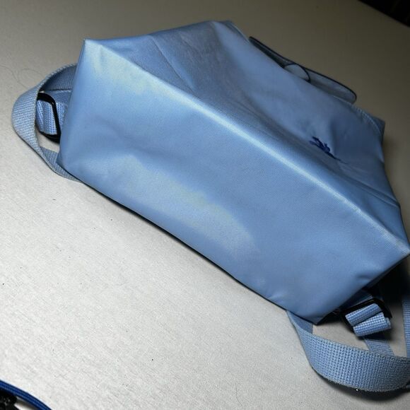 Longchamp le Pliage Club Nylon Backpack In Light Blue Corners Intact Minor Wear - Picture 5 of 12